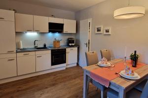 Gallery image of Ferienwohnung Wagner 4 Sterne in Neef +52 photos