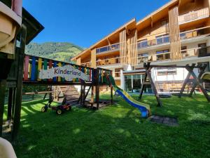 Herní místnost nebo prostor pro děti v ubytování Hotel Alpina