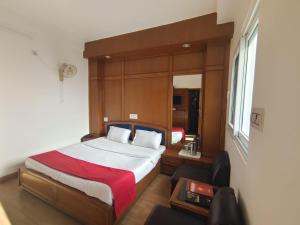 Postel nebo postele na pokoji v ubytování Hotel Himland East Drive In