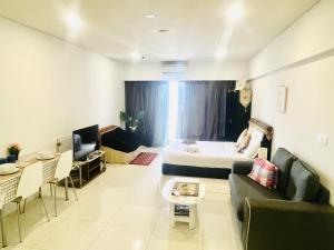 Gallery image of KLCC One Bedroom apt & Studio in Kuala Lumpur