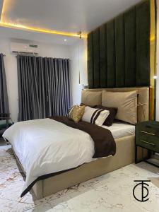 Gallery image of The Duke's place in Lekki +10 photos