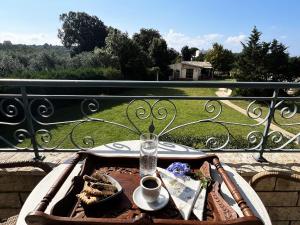 A balcony or terrace at Stalakton Country Maisonettes