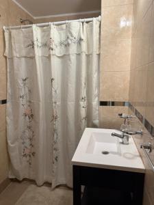 Koupelna v ubytování Betel Alojamiento