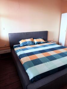 Postel nebo postele na pokoji v ubytování Apartment with Sea View