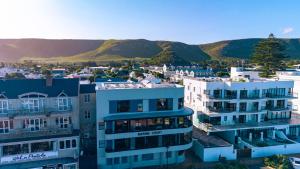 Nespecifikovaný výhled na hory nebo výhled na hory při pohledu z apartmánu