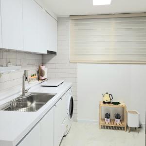 Dapur atau dapur kecil di Suwon stay hadden