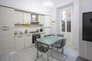 Cucina o angolo cottura di Lounge House Vatican - San Pietro