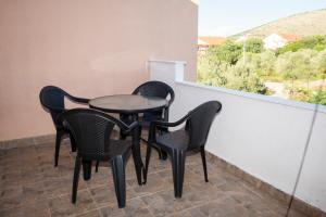Nespecifikovaný výhled na hory nebo výhled na hory při pohledu z apartmánu