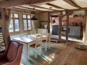 Kuchyň nebo kuchyňský kout v ubytování Apartment Rur-Partie im Haus An der Rur