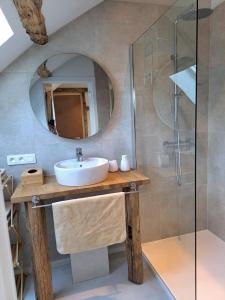 Koupelna v ubytování Hoeve BôThé - B&B