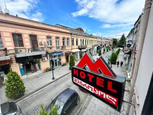Foto de la galería de batummetropol hotel en Batumi 40 fotos más