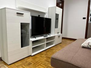 TV a/nebo společenská místnost v ubytování Piso Artur III UNIVERSIDAD