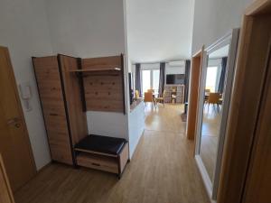 Posteľ alebo postele v izbe v ubytovaní Apartments in Krk