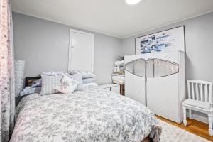 Katil atau katil-katil dalam bilik di Large apartment with multiple sleeping options