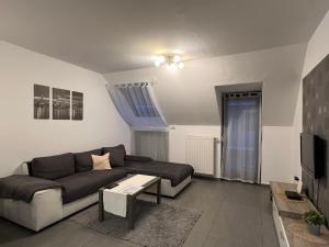 Μια τηλεόραση ή/και κέντρο ψυχαγωγίας στο NMG APARTMAN - Felsőmalom utca