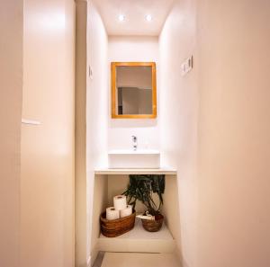 A bathroom at Zacharitsa APT at Acropolis up 4 guests by LODGESPOT
