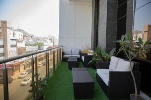 Μπαλκόνι ή βεράντα στο Landmark Darkm Hotel Makkah