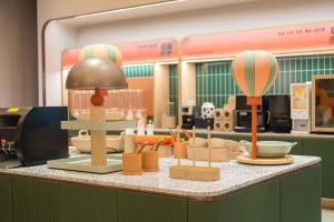 Gambar di galeri bagi Orange Guangzhou Baiyun Airport Hotel di Huadu