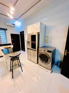 Kuchyň nebo kuchyňský kout v ubytování Home away from Home