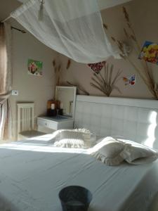 Postel nebo postele na pokoji v ubytování Hotel Villa Stone Dream Bar Restaurant