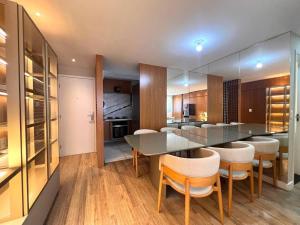 Kuchyň nebo kuchyňský kout v ubytování Excelente Apt na Ponta Verde