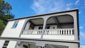 Rõdu või terrass majutusasutuses Visconti Guest House