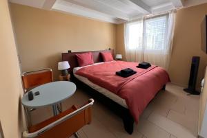 UP&GREAT Apartments - Stylish City Living客房内的一张或多张床位