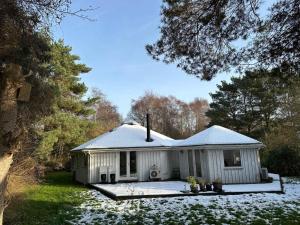 Cozy Summer House In Rørvig durante el invierno