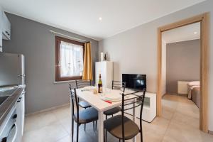 TV a/nebo společenská místnost v ubytování Pinas house + 5 fotografií