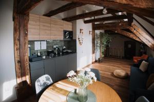 A kitchen or kitchenette at Mushrooms Malomszállás