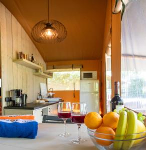 A kitchen or kitchenette at Casa Mobile - Cisano San Vito ****