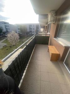 Balkón nebo terasa v ubytování Moderný 3i byt s balkónom