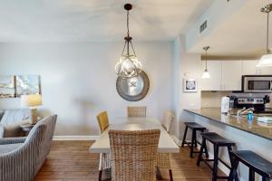 Kuchyň nebo kuchyňský kout v ubytování Grand Panama Tower 1 - 1604