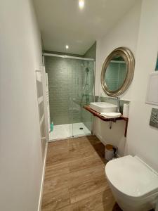 Ένα μπάνιο στο P20 clim jacuzzi proche centre