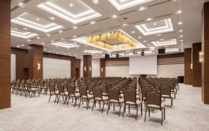 Área de negócios e/ou sala de conferências em Radisson Blu Hotel Ankara Cankaya