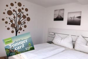 Posteľ alebo postele v izbe v ubytovaní Apartment zur Schmiede - by myNests