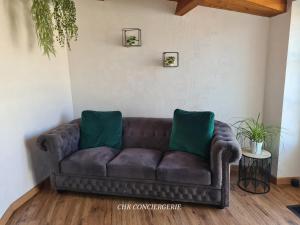 Posedenie v ubytovaní Le Bocage gîte 90m2 chaleureux à 4 min du Puy du Fou