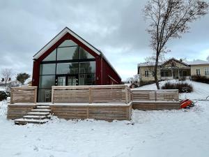 Luxury Cottage and Sauna Space iarna +12 fotografii