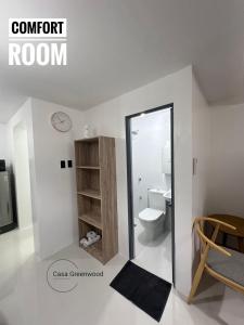 Ένα μπάνιο στο Casa Fiesta by Casa Greenwood