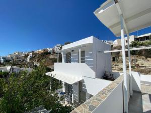 Imagen de la galería de Palaios Rooms, en Plaka Milou