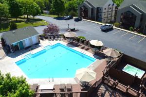 Kolam renang di atau dekat dengan The Cove 20-5 By SDC, Big Deck, Pool, Hot Tub, Lake View