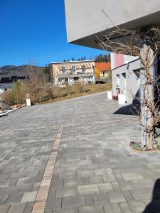 Pastatas, kuriame yra šie apartamentai