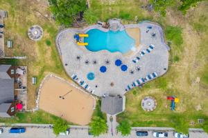 Photo de la galerie de l'établissement Inn Over My Head Lakefront, à Branson 90 autres photos