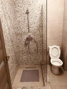 Et badeværelse på Garsonieră Tudor