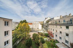 维也纳Perfekte Wohnung für 4 Personen的鸟瞰城市建筑