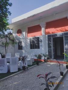 Jardín al aire libre en Shafar Manzil