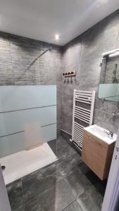 Koupelna v ubytování Appartement T3 Font-Romeu