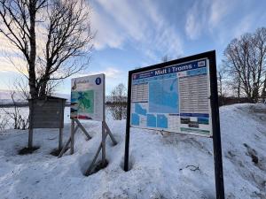 Modernized standalone cabin Sørreisa - Bardufoss v zimě