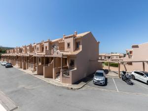 Το κτήριο όπου στεγάζεται  το διαμέρισμα