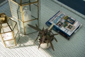 Η βιβλιοθήκη της βίλας